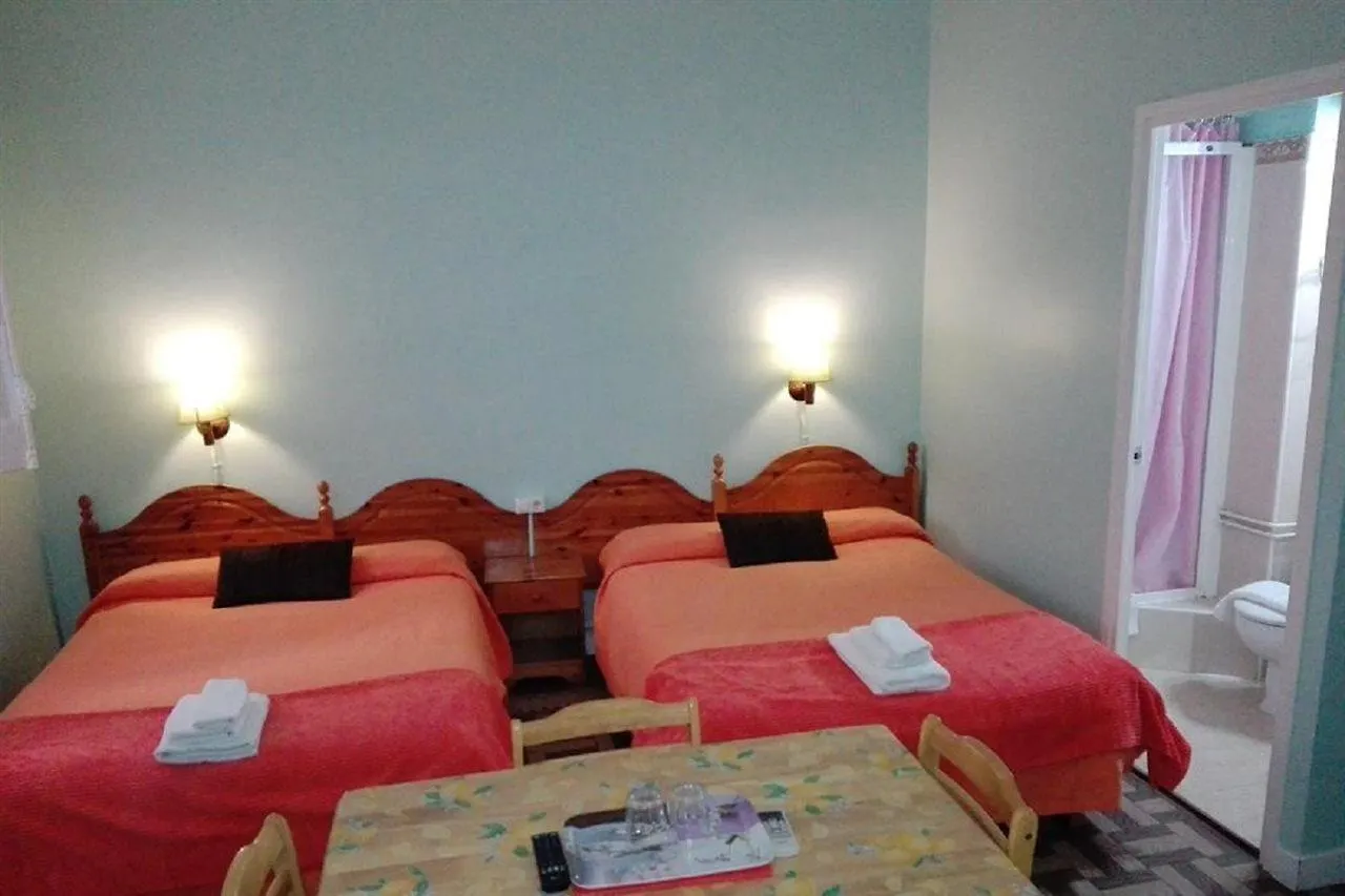 Hotel Hostal Pensio 2000 Barcelona