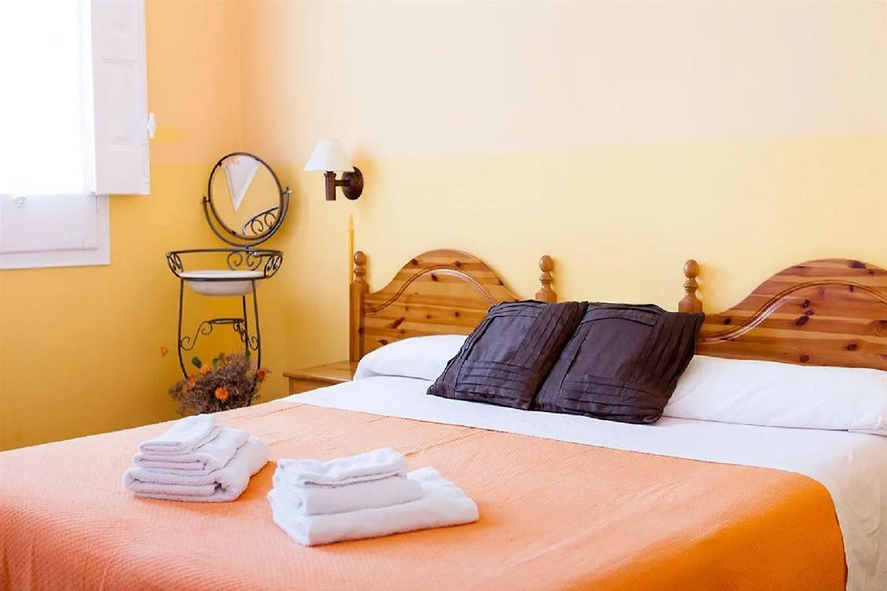 Hostal Pensio 2000 Barcelona 2*,  Spain